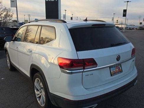 Used 2021 Volkswagen Atlas SE image 3
