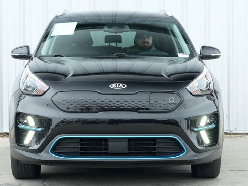 Used 2020 Kia Niro EX image 6