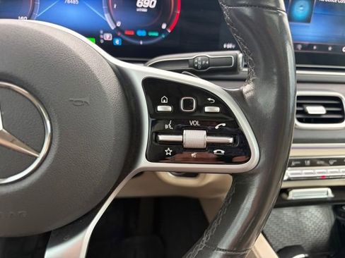 Used 2020 Mercedes-Benz GLS 450 4MATIC image 3