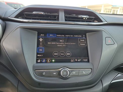 Used 2023 Chevrolet TrailBlazer LS image 15