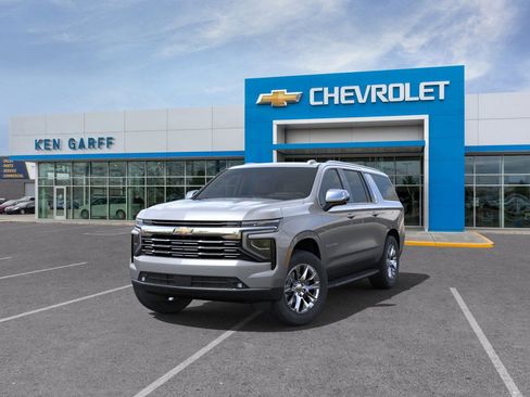 New 2025 Chevrolet Suburban Premier AWD/4WD image 10