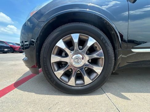 Used 2017 Buick Enclave Leather w/ Enclave Tuscan Edition FWD image 6
