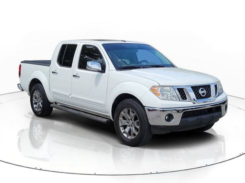 Used 2019 Nissan Frontier SL RWD image 39