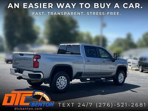 Used 2024 Chevrolet Silverado 2500 LT AWD/4WD image 3