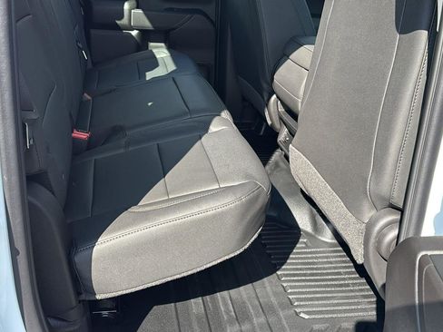 New 2026 GMC Sierra 2500 Pro image 18