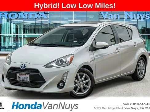 Used 2015 Toyota Prius C Four FWD image 1