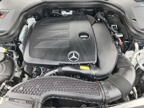 Used 2022 Mercedes-Benz GLC 300 image 31