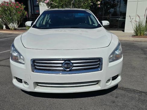 Used 2014 Nissan Maxima 3.5 SV w/ Premium Package FWD image 3