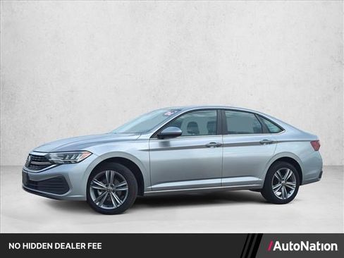 Used 2024 Volkswagen Jetta SE FWD image 1