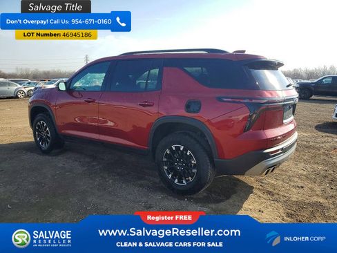 Used 2024 Chevrolet Traverse Z71 w/ LPO, Floor Liner Package AWD/4WD image 3