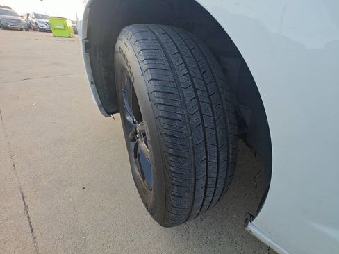 Used 2019 Dodge Grand Caravan GT FWD image 15