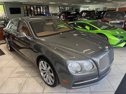 Used 2014 Bentley Flying Spur W12 AWD/4WD image 32