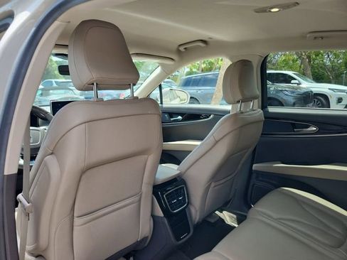 Certified 2022 Lincoln Nautilus FWD w/ Premium Package image 11