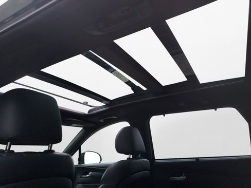 Used 2022 Hyundai Santa Fe Calligraphy image 14