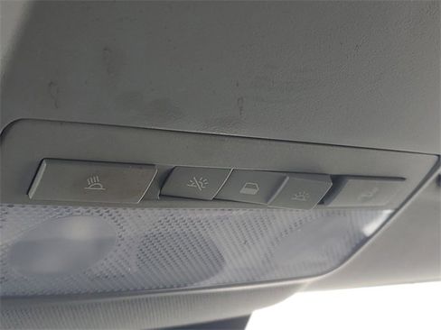 Certified 2017 Chevrolet Trax LT w/ LT Convenience Package image 29