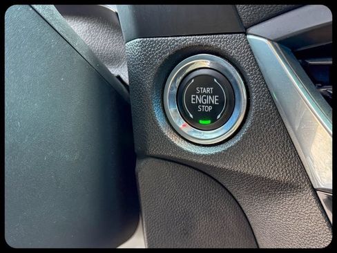Used 2024 Buick Encore GX Sport Touring FWD image 31