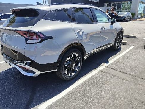 Certified 2025 Kia Sportage SX FWD image 10