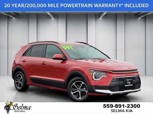 New 2026 Kia Niro LX image 1