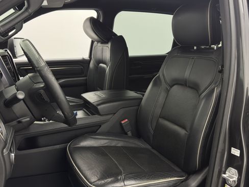 Used 2019 RAM 1500 Limited AWD/4WD image 15