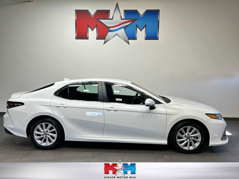 Used 2023 Toyota Camry LE image 1