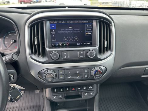 Used 2022 Chevrolet Colorado ZR2 w/ Colorado ZR2 Bison Edition AWD/4WD image 13