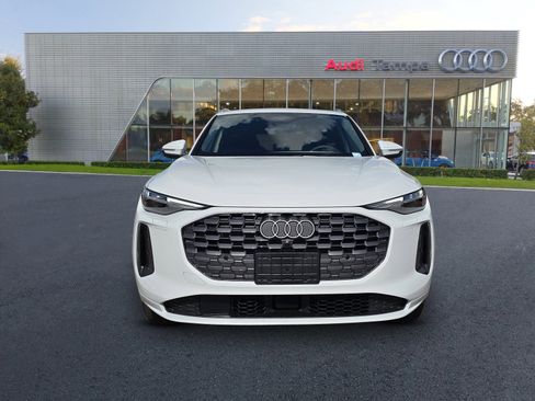 New 2025 Audi Q5 Prestige image 2