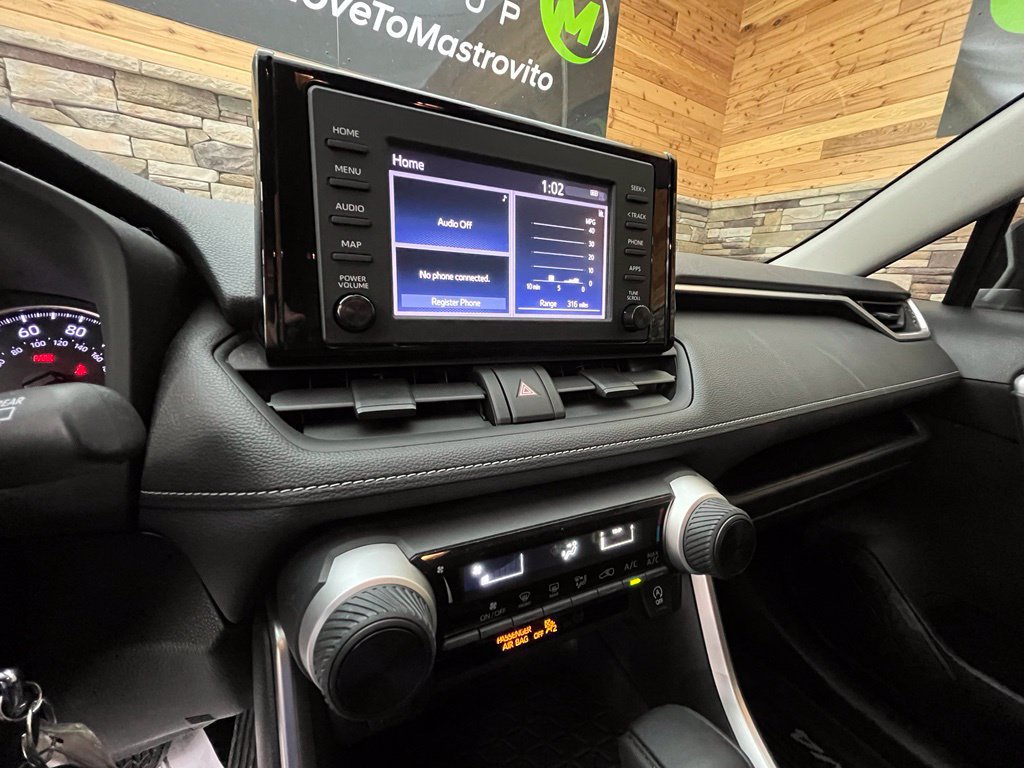 Used 2019 Toyota RAV4 LE w/ All Weather Liner Package AWD/4WD image 35