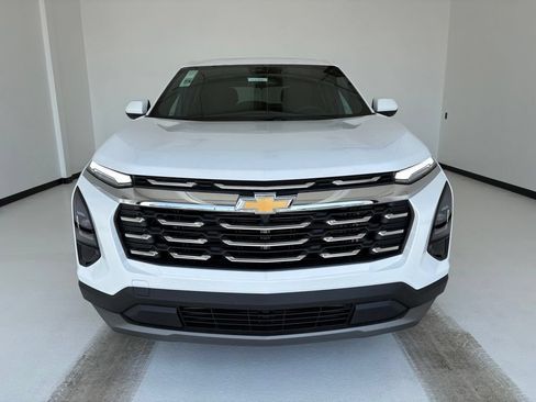 New 2027 Chevrolet Equinox LT w/ LPO, Floor Liner Package FWD image 15