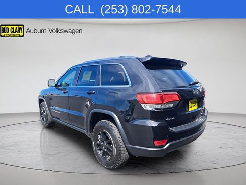 Used 2020 Jeep Grand Cherokee Laredo AWD/4WD image 5
