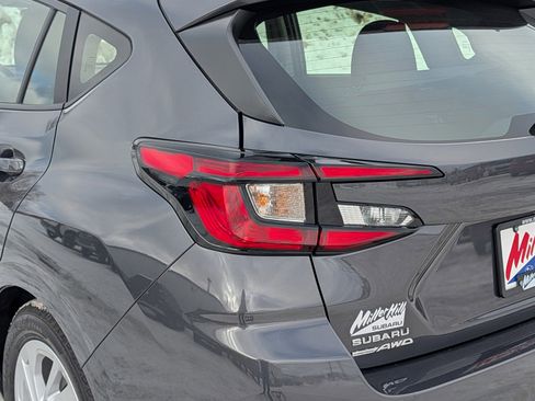 Certified 2025 Subaru Impreza 2.0i image 17