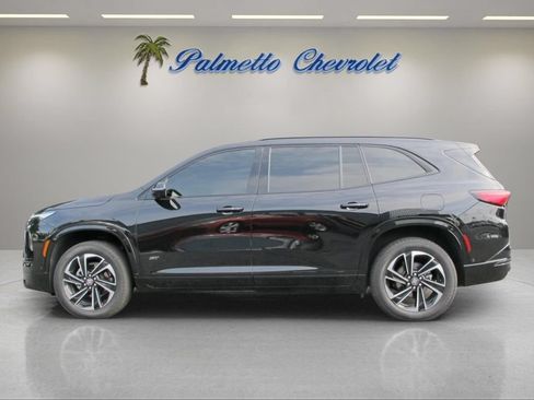 Used 2026 Buick Enclave Sport Touring w/ Super Cruise Package FWD image 5
