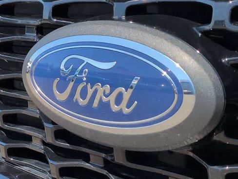Used 2021 Ford F150 XL w/ Equipment Group 101A High AWD/4WD image 12