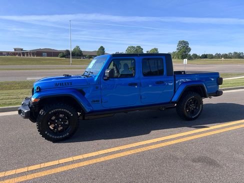 New 2026 Jeep Gladiator Sport AWD/4WD image 7