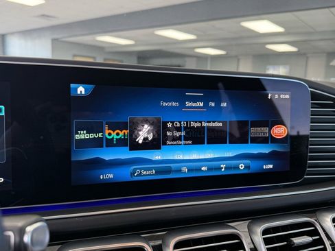 Used 2024 Mercedes-Benz GLE 53 AMG 4MATIC Coupe image 12