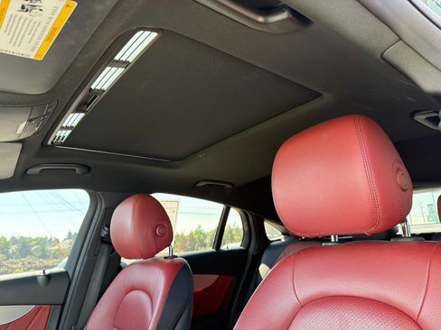 Used 2019 Mercedes-Benz GLC 300 4MATIC Coupe image 17