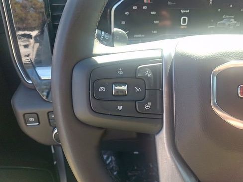 Used 2024 GMC Sierra 1500 SLT w/ SLT Premium Plus Package image 25