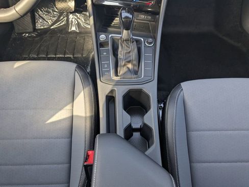 New 2026 Volkswagen Jetta SE image 19