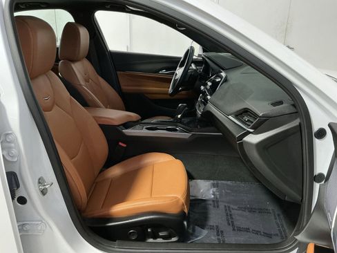 Used 2021 Cadillac CT4 Premium Luxury image 34