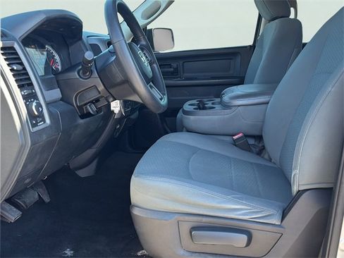 Used 2015 RAM 1500 Express image 20