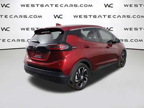 Used 2023 Chevrolet Bolt LT image 46