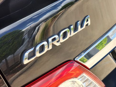 Used 2013 Toyota Corolla S FWD image 12