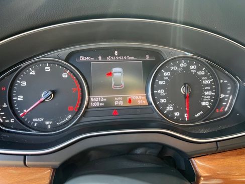 Used 2022 Audi Q5 2.0T Premium w/ Convenience Package image 25