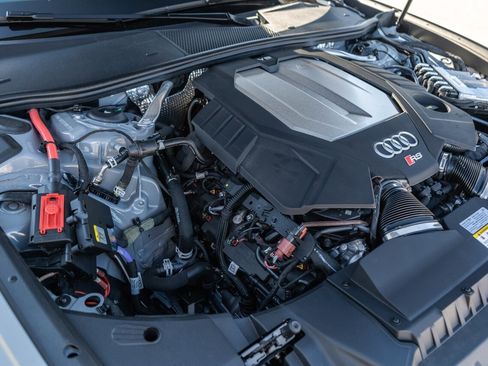 Used 2026 Audi RS 6 performance image 82