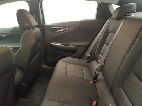 Used 2023 Chevrolet Malibu RS FWD image 18