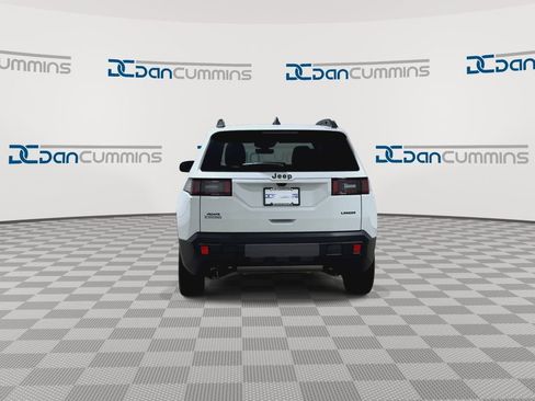 New 2026 Jeep Cherokee Laredo AWD/4WD image 8