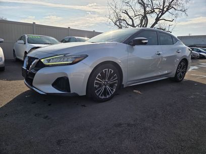 Used 2020 Nissan Maxima 3.5 SV w/ Floor Mat Group