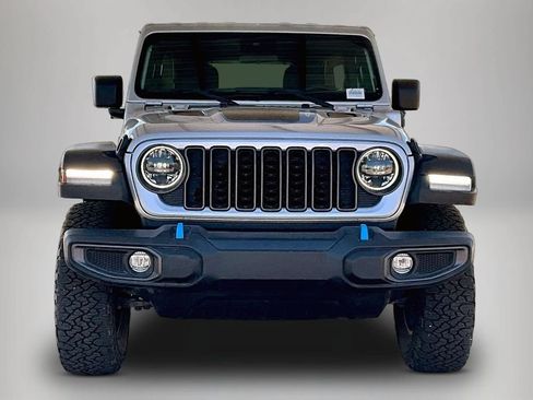 Used 2024 Jeep Wrangler Unlimited Rubicon 4xe AWD/4WD image 2