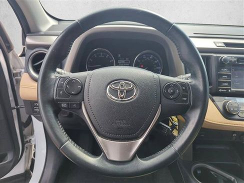 Used 2016 Toyota RAV4 XLE FWD image 13