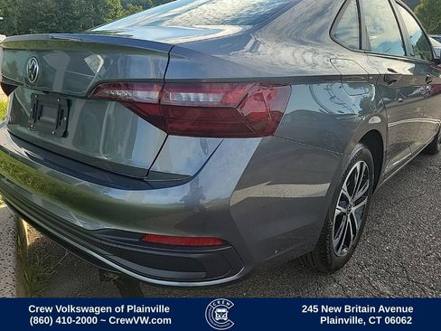 Certified 2023 Volkswagen Jetta Sport FWD image 31