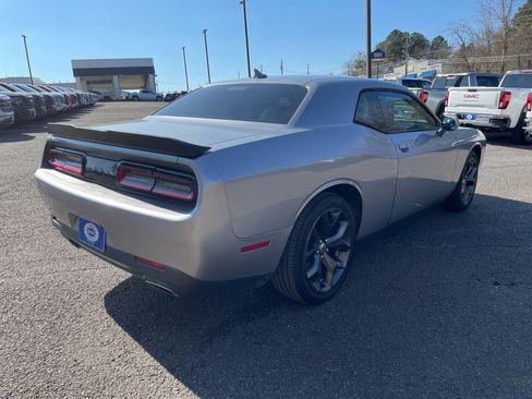 Used 2017 Dodge Challenger SXT w/ Sound Group image 5
